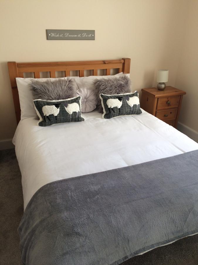 Edgehill B&B Kennethmont ภายนอก รูปภาพ
